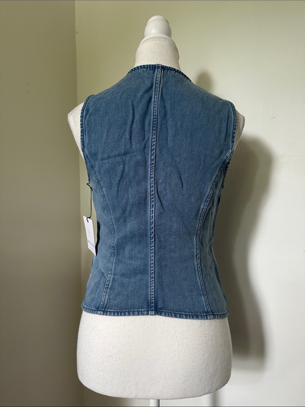 NWT BELLA DAHL Denim Medium Wash Western Boho Festival Summer Button Vest XS - Picture 5 of 8